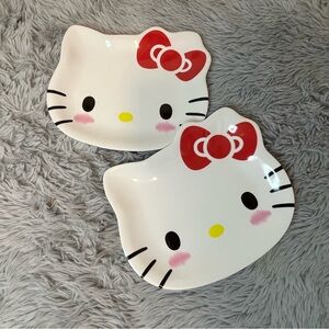 2x Hello Kitty Plastic Plate Set